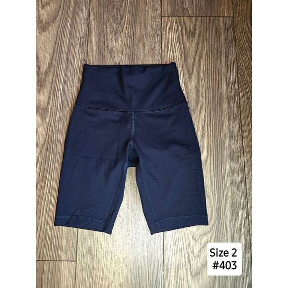 Lululemon Align High Rise Navy 8" Shorts Size 2 - Picture 1 of 3